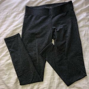 Gray Hi-rise leggings!